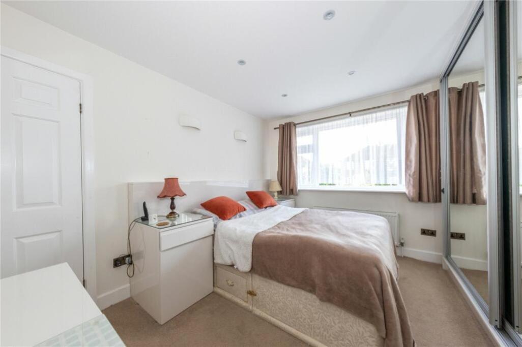 Hotel Beaconsfield House, Modern, Recently Refurbished, Self Check-In, Near Luton Airport Exteriér fotografie
